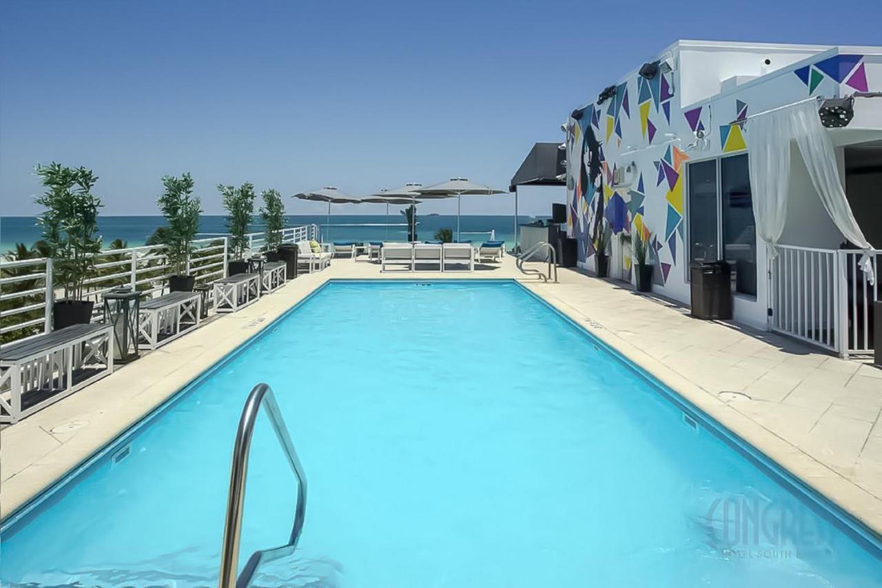 Ocean Drive Studio Beach Front ไมอามีบีช ภายนอก รูปภาพ