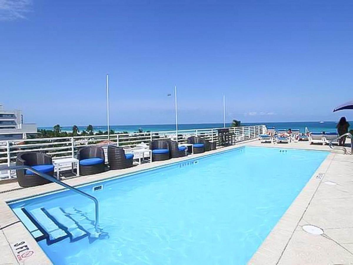 Ocean Drive Studio Beach Front ไมอามีบีช ภายนอก รูปภาพ